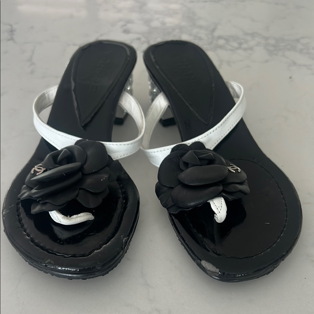 Elegant Chanel Black and White Women's Sandals